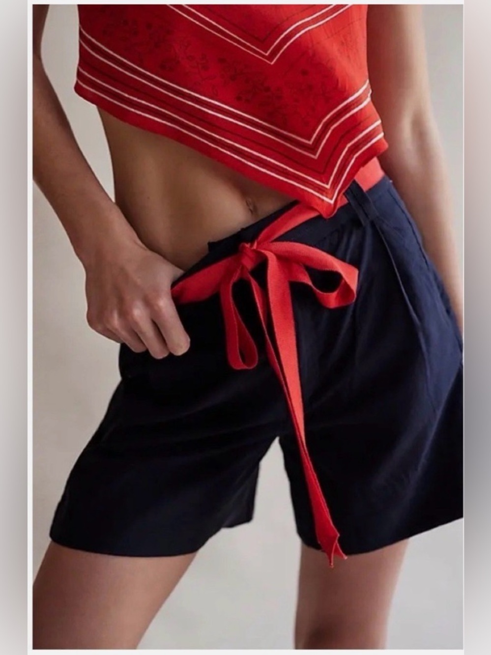 FREE PEOPLE Perfect Prep Trouser Shorts Navy size 6